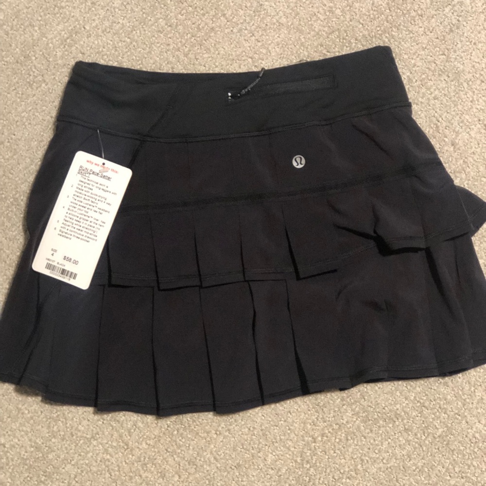 Lulu lemon skort
